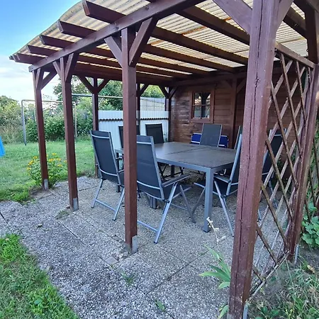 アパート Haus 5 Elemente- Raum Mit Terrasse, Bio-kamin Und 2 Schlafzimmer Koserow
