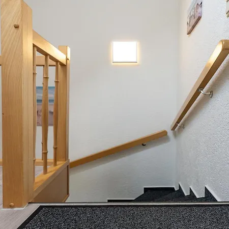 Daire Haus 5 Elemente- Raum Mit Terrasse, Bio-kamin Und 2 Schlafzimmer Koserow