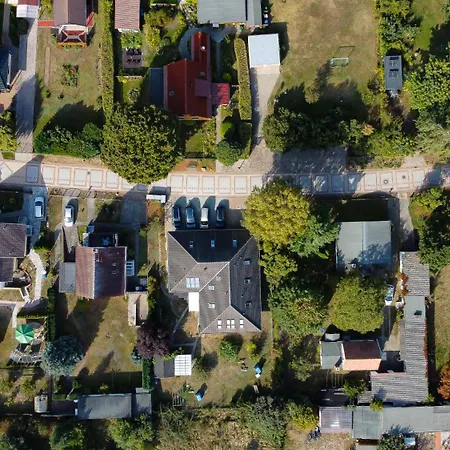 Daire Haus 5 Elemente- Raum Mit Terrasse, Bio-kamin Und 2 Schlafzimmer