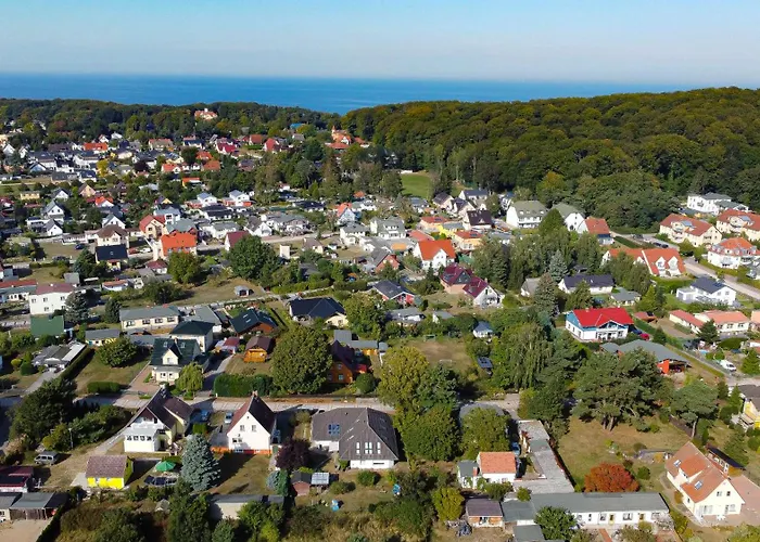 Haus 5 Elemente- Raum Mit Terrasse, Bio-kamin Und 2 Schlafzimmer Koserow